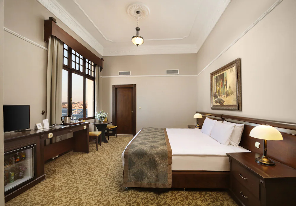 Legacy Ottoman Hotel Premier Bosphorus Room
